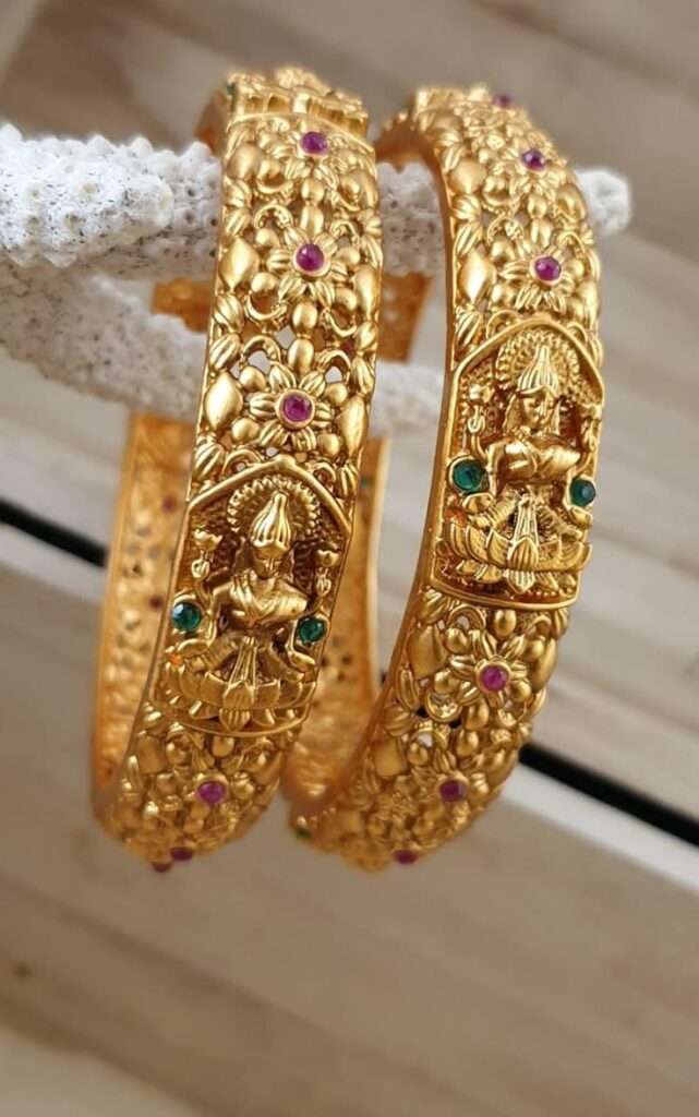 Minimalist bangles in Best Trending Gold Bangle Designs 2025